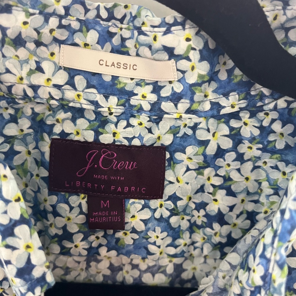 J.Crew liberty wash classic size them summer button up shirt - Picture 4 of 4